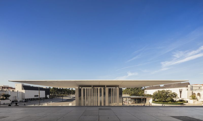 Outdoor Altar in the Prayer Area by Paula Santos Arquitectura