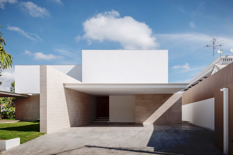 PA House Bangkok Thailand by IDIN ARCHITECTS