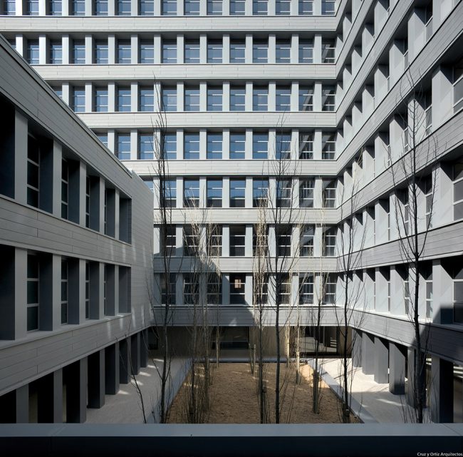 Administrative headquarters of the Andalusian Regional Government Granada Spain by Cruz y ortiz arquitectos