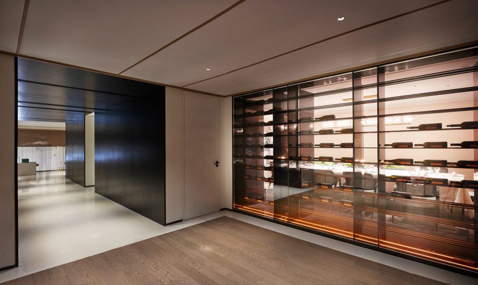 24 Cathay Restaurant China by Minggu Design 1