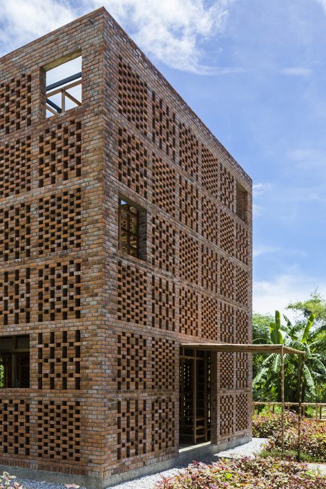 Terra Cotta Studio by Tropical Space
