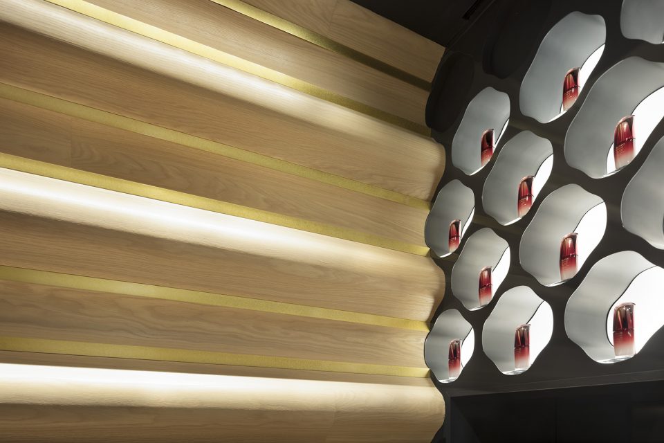 SHISEIDO THE STORE by nendo