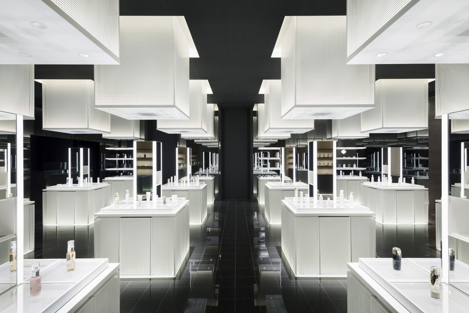 SHISEIDO THE STORE by nendo