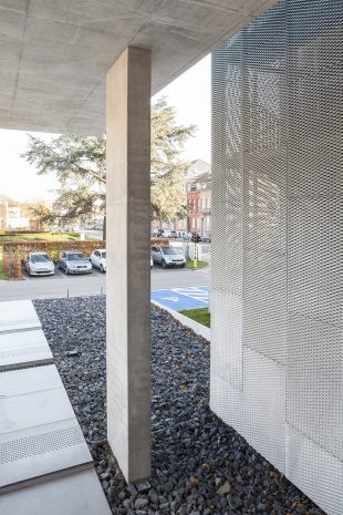 Renovation and transformation of an old orphanage into a Social Welfare Office by WAW architects