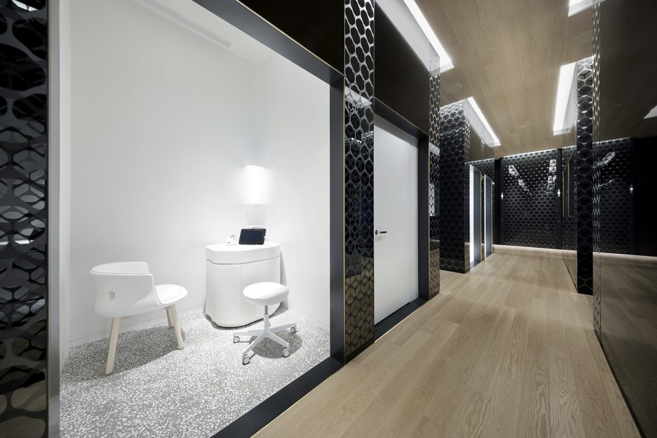 SHISEIDO THE STORE by nendo