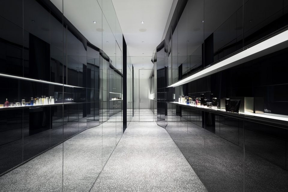 SHISEIDO THE STORE by nendo