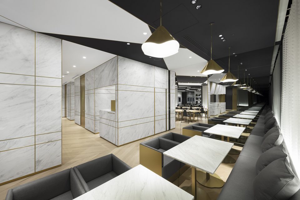 SHISEIDO THE STORE by nendo