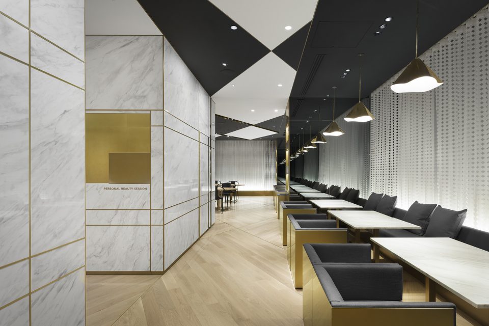 SHISEIDO THE STORE by nendo