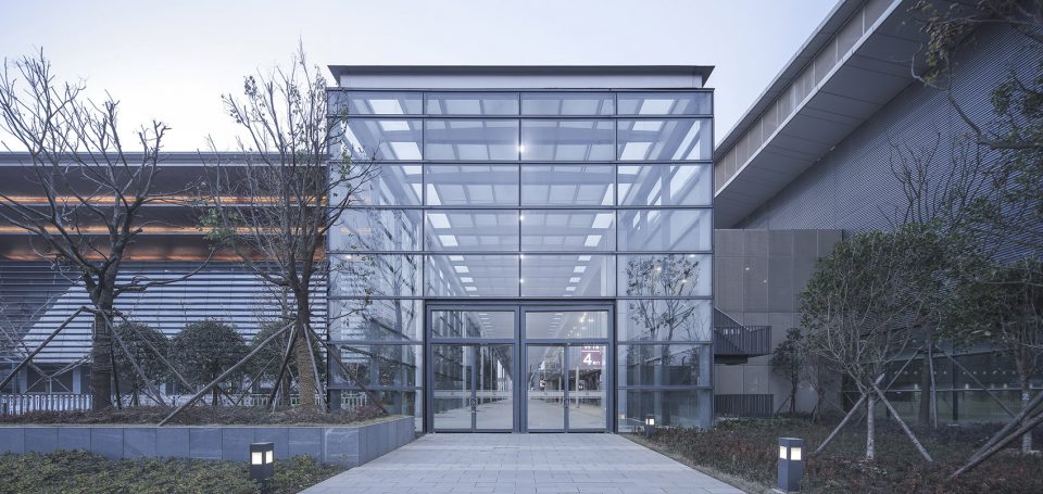 connecting pavilion1 Changsha International Convention and Exhibition Center TJAD