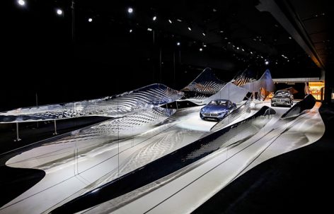 “水·云·山” BMW沉浸体验展厅，北京 / MAD + WAY Studio