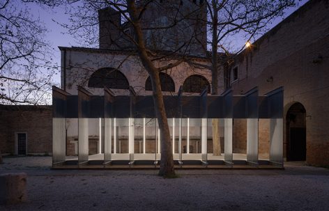 LightMotiv展亭，意大利威尼斯 / Davide Del Sante 和 Damiano Mazzocchini