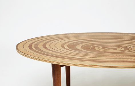 水桌与框镜，中国 /建筑营设计工作室