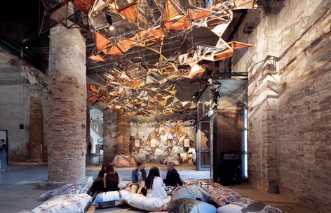 “编织建筑”建筑元素，意大利威尼斯双年展 / EMBT