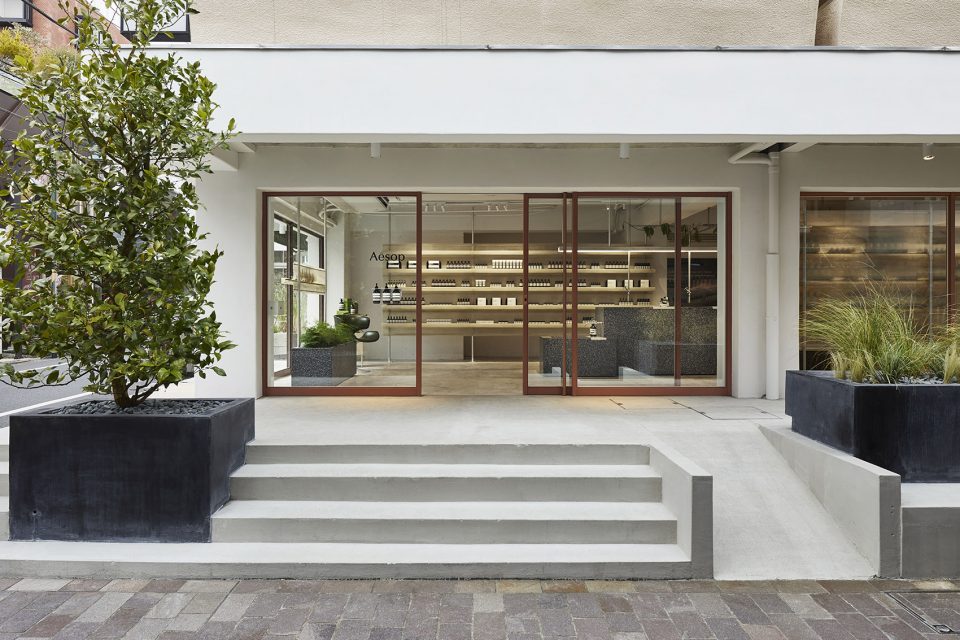 Aesop in Jiyugaoka by ciguë