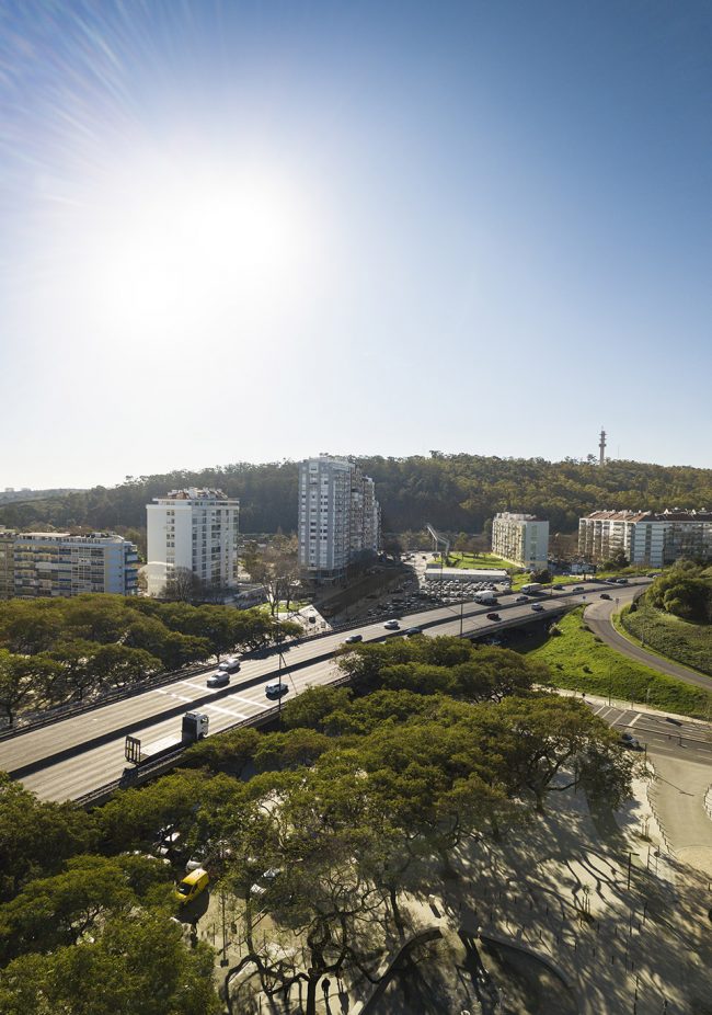 Praça Fonte Nova by José Adrião Arquitetos