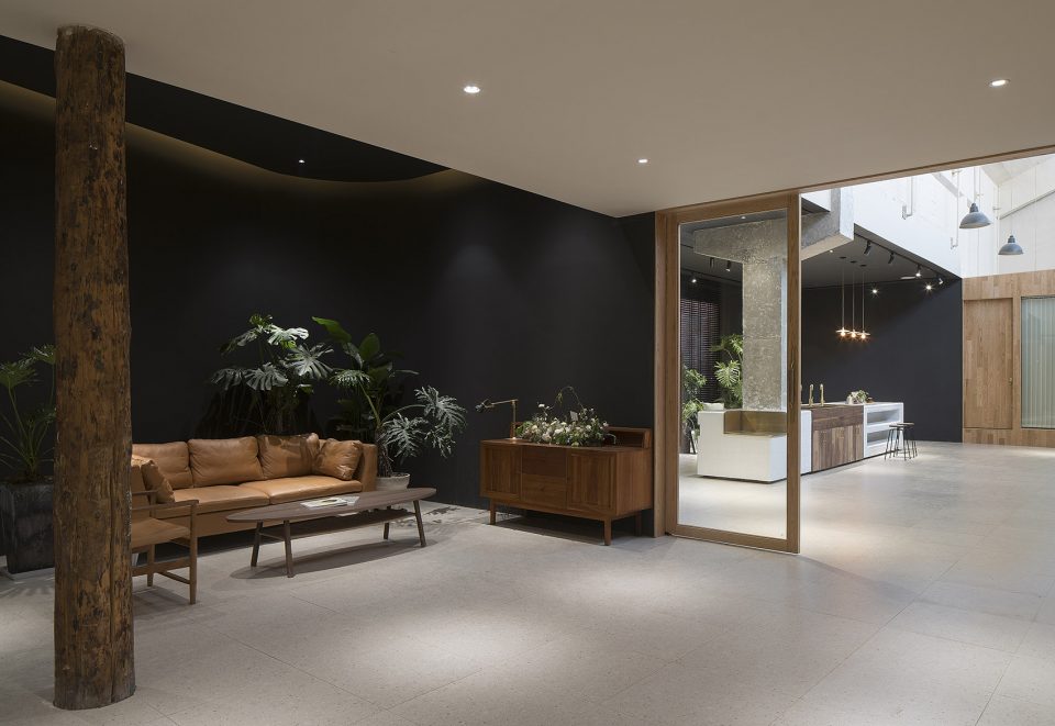 Office for Bonnie Bride Custom Wedding Consultant Hangzhou China by Hangzhou Liangjian Interior Design Studio