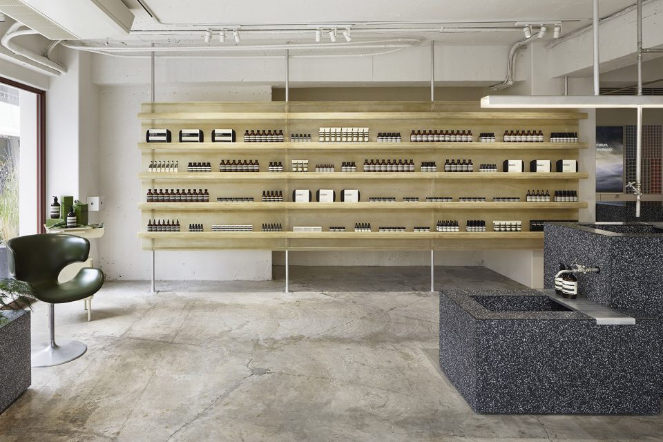 Aesop in Jiyugaoka by ciguë