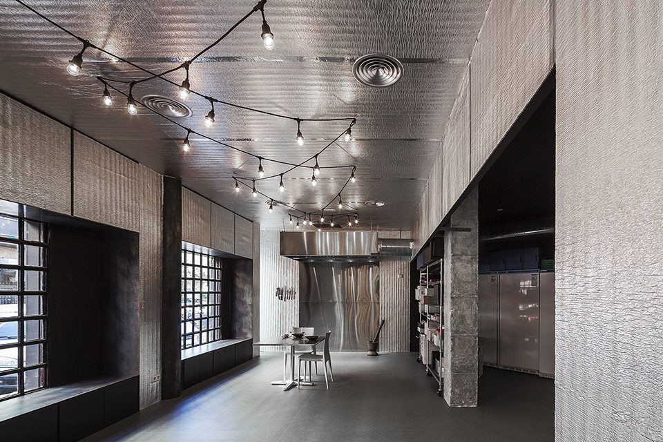 Chefslab flagship space Renovation by héctor fernández elorza