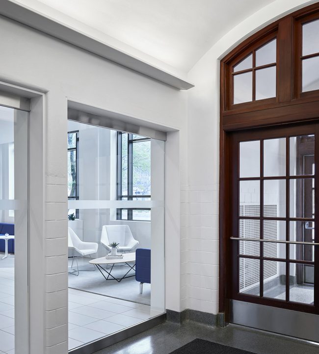 Kansas Health Institute by Hufft