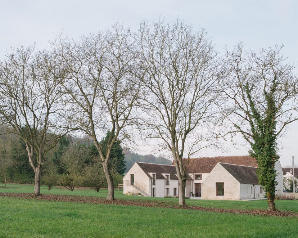 Renovation of an Old Farm by Collet Muller Architectes
