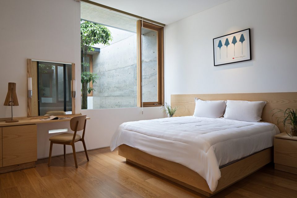 HIKARI HOUSE Indonesia by Pranala Associates