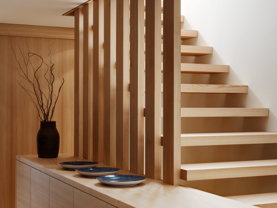 House EKC by Ralph Germann architectes