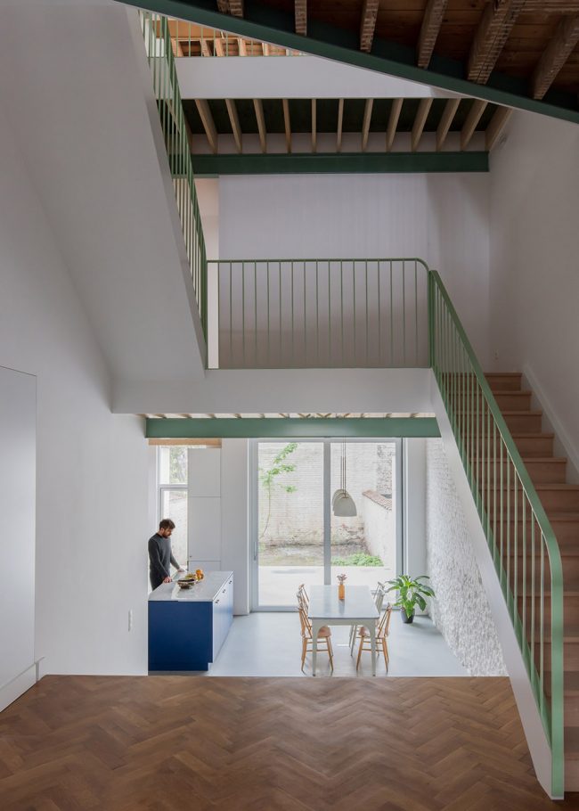 Renier Chalon by MAMOUT architectes