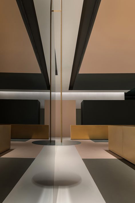 1WOR Flagship Store China by DOMANI
