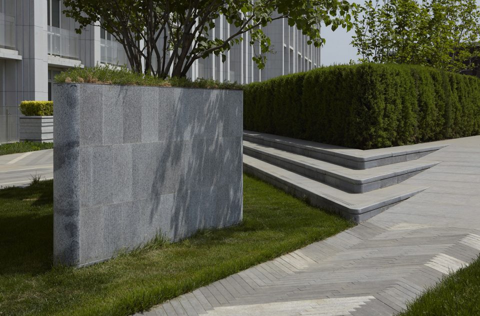 Beijing Donshan Garden by designRESERVE LOCUS ASSOCIATES