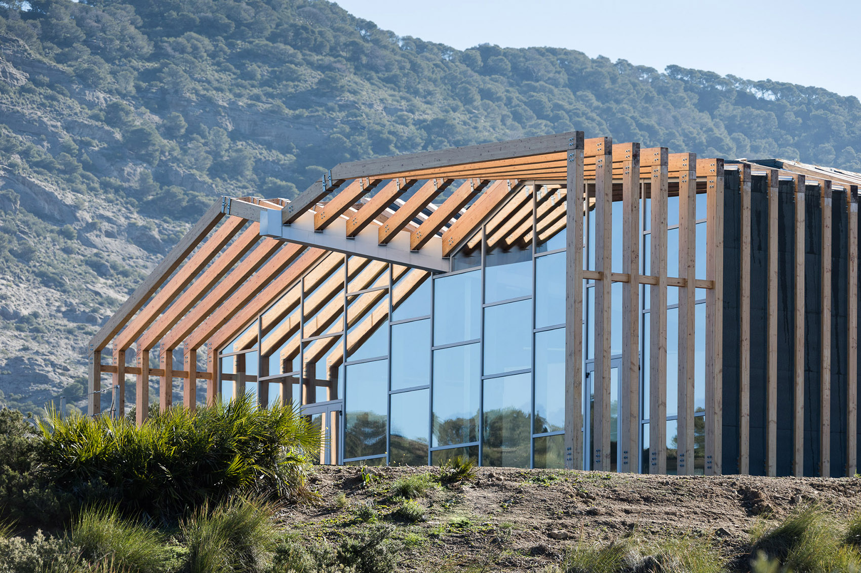 Pavilion of Reception Center by Luis Machuca & Asociados Arquitectos