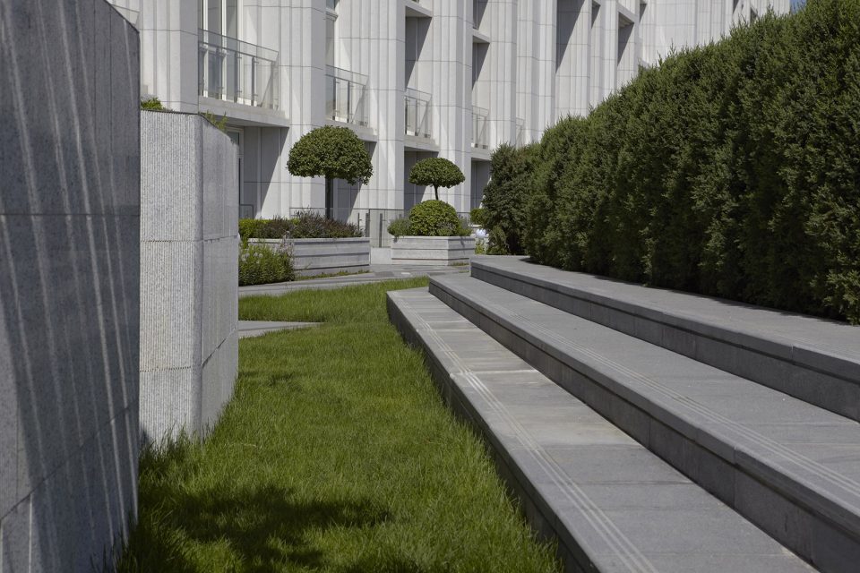 Beijing Donshan Garden by designRESERVE LOCUS ASSOCIATES