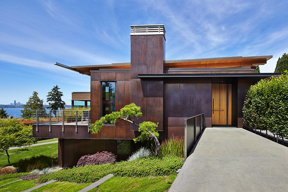 Brook Bay Residence by SKL Architects