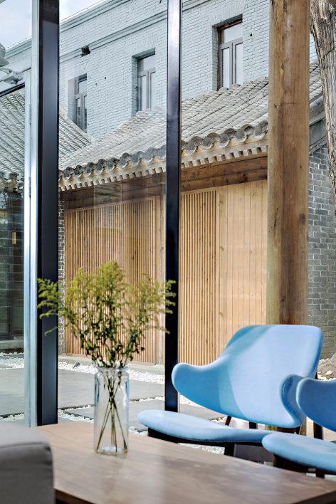 Grinding Factory 5Lmeet by DAGA Architects