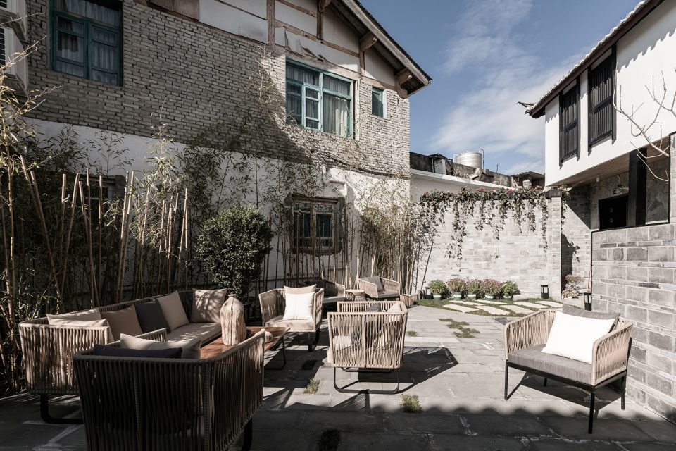 Li Man Shen Mi Ji Hotel by Yiduan Shanghai Interior Design