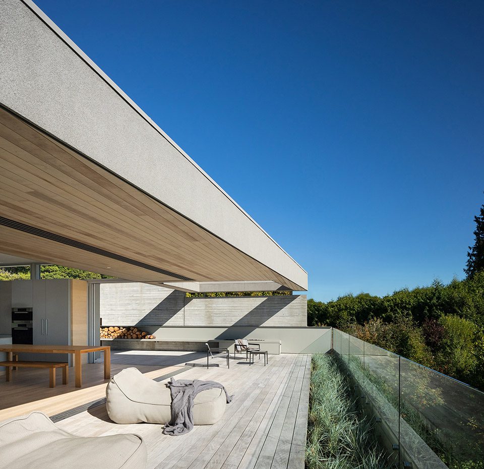 Gday House by McLeod Bovell Modern Houses