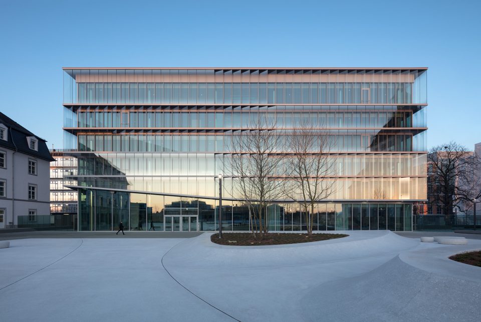 Merck Innovation Center by HENN