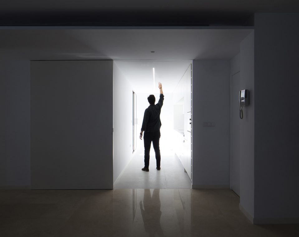 C15 Apartment by Carlos Segarra Arquitectos