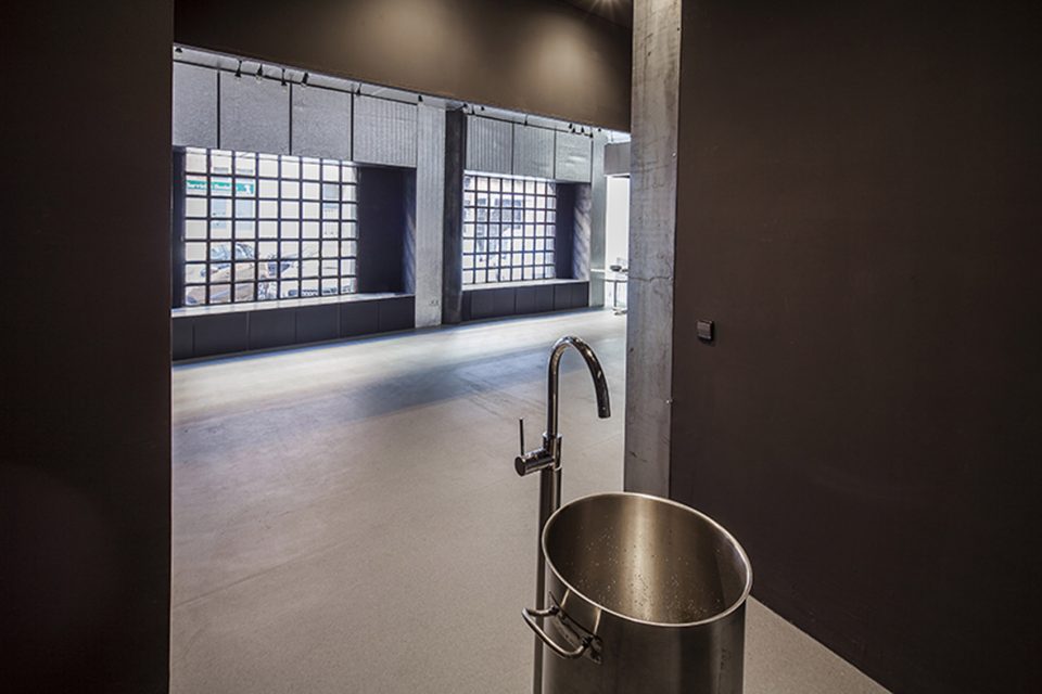 Chefslab flagship space Renovation by héctor fernández elorza