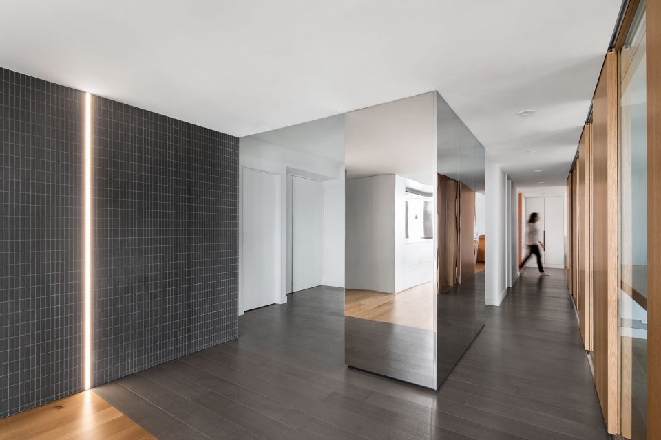 Ville Marie Apartment by naturehumaine