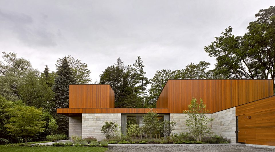House on Ancaster Creek Ancaster Canada by Williamson Williamson Inc.