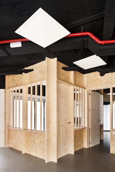 SHOWROOM PLICOSA Palma de Mallorca Spain by Miel Arquitectos