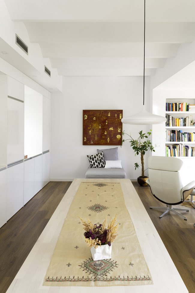 Born House by GokoStudio
