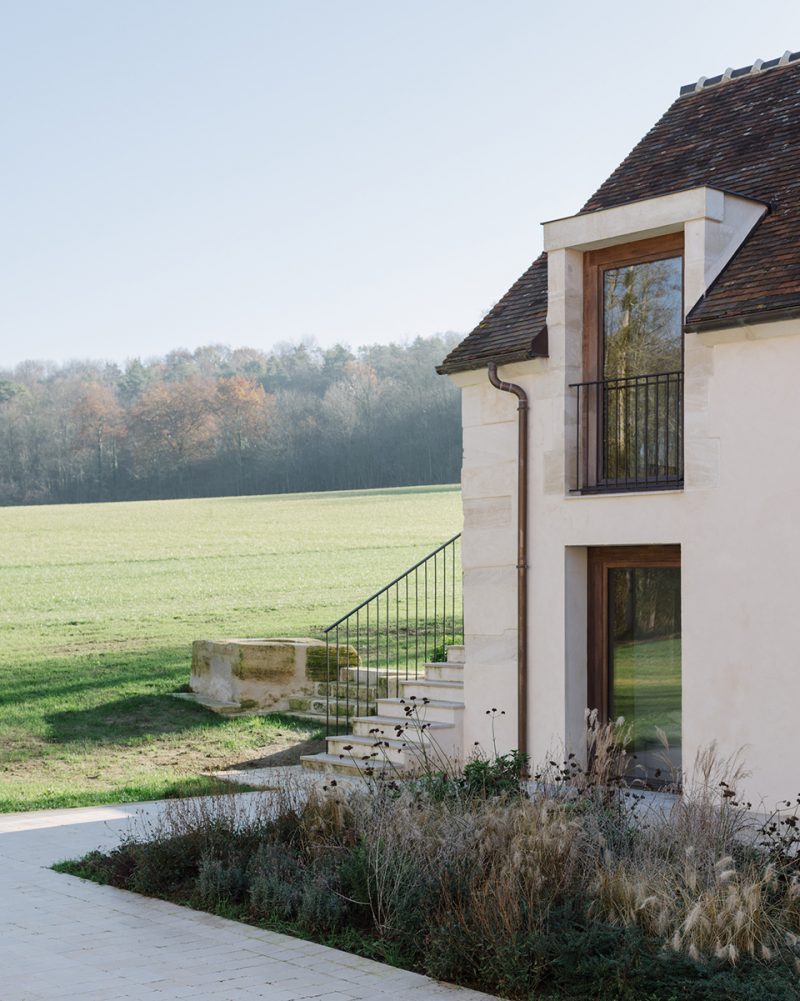 Renovation of an Old Farm by Collet Muller Architectes