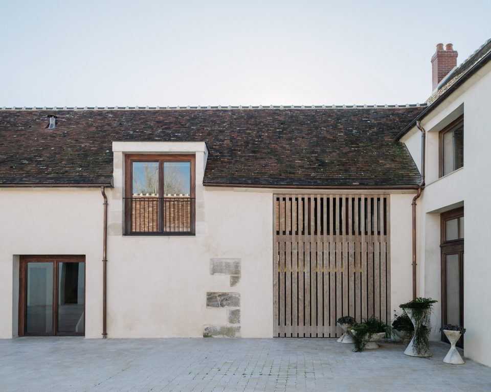 Renovation of an Old Farm by Collet Muller Architectes
