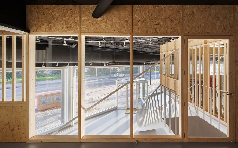 SHOWROOM PLICOSA Palma de Mallorca Spain by Miel Arquitectos