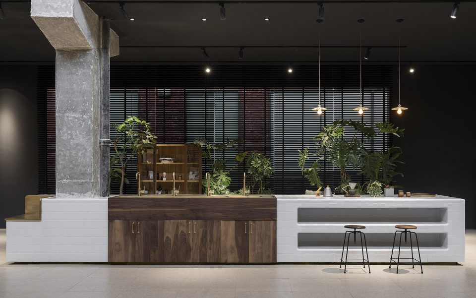 Office for Bonnie Bride Custom Wedding Consultant Hangzhou China by Hangzhou Liangjian Interior Design Studio