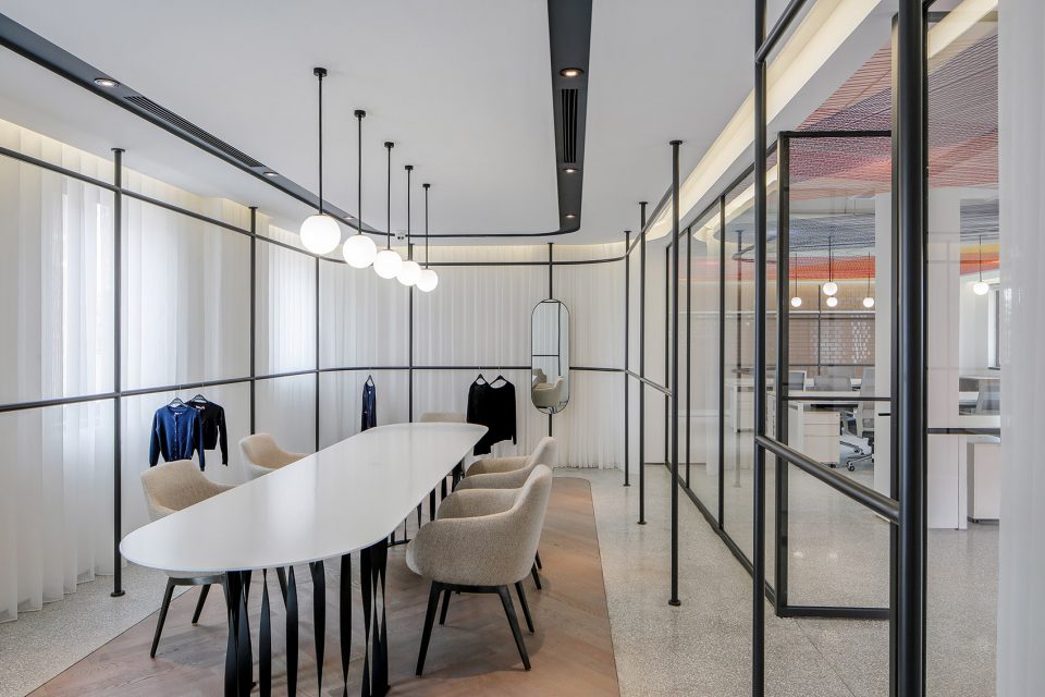 Max Vision Office by Jin Design Studio