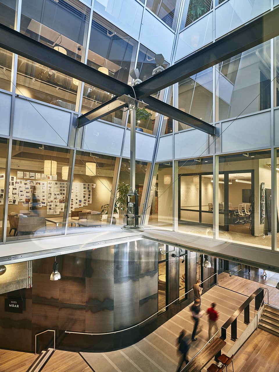 Tommy Bahama HQ by SkB Architects