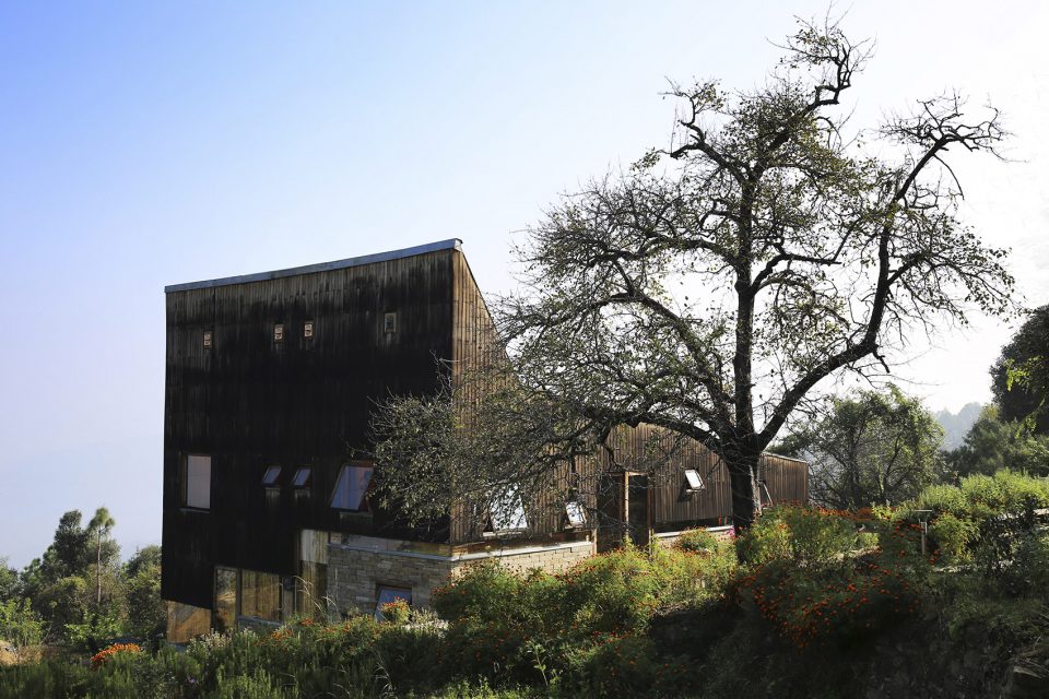 Wood House Uttarakhand India by Matra Architects