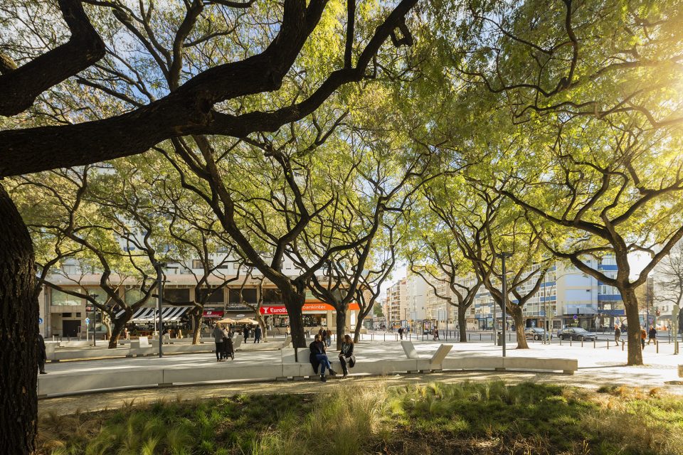 Praça Fonte Nova by José Adrião Arquitetos